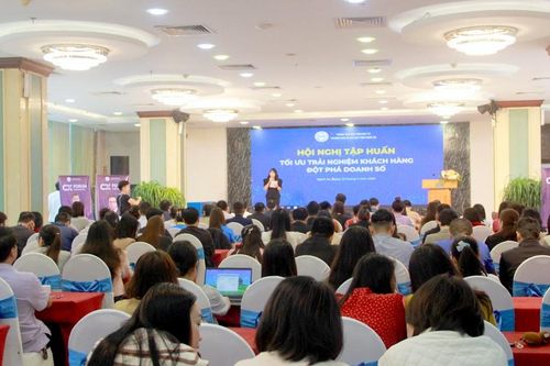 Gần 200 doanh nghiệp Nghệ An tập huấn tối ưu trải nghiệm khách hàng trong kinh doanh