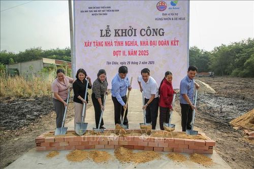 Xóa nhà tạm: Mang cuộc sống ổn định cho bà con nghèo vùng biên Tây Ninh
