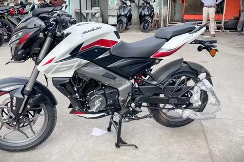 2025 Pulsar NS160 - naked-bike hội tụ toàn trang bị 'khủng' mà giá chỉ 45 triệu đồng