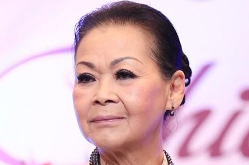 Sau đột quỵ, danh ca Khánh Ly không nhận show diễn xa