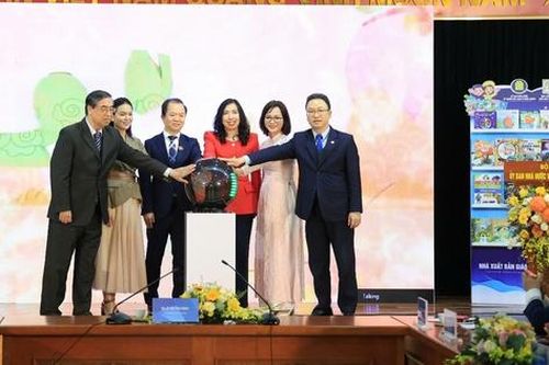 NXB Giáo dục Việt Nam và VTV4 ra mắt chương trình 'Tiếng Việt diệu kì'