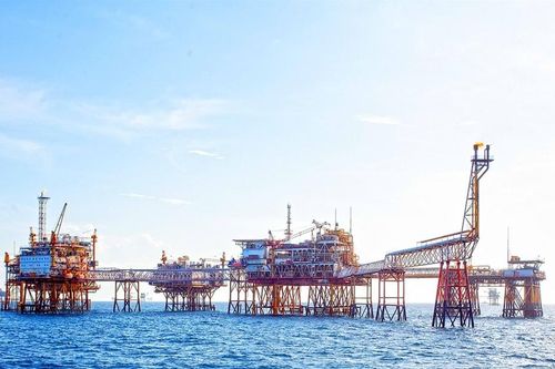 Dự báo lợi nhuận quý 1/2025: Ngành dầu khí 'tụt dốc'