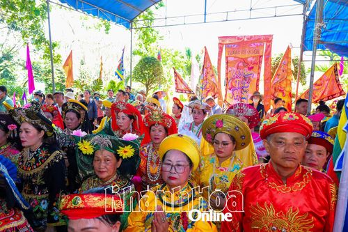 Khai mạc Lễ hội Am Chúa