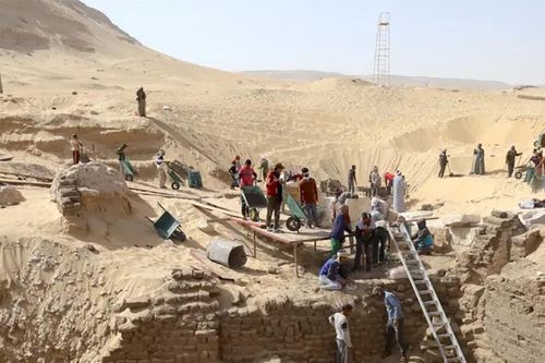 Phát hiện hầm mộ lớn của một vị Pharaoh Ai Cập cổ đại