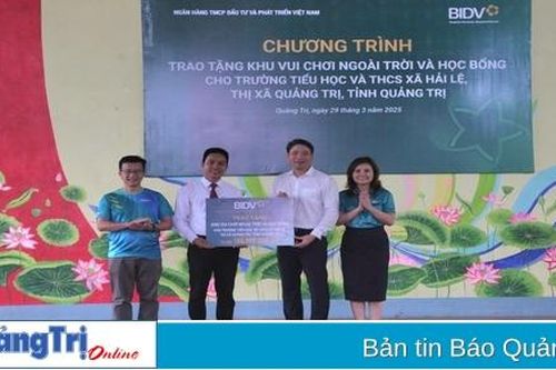 BIDV tặng khu vui chơi giải trí và học bổng cho học sinh Trường Trường Tiểu học và THCS Hải Lệ