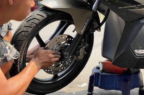 Những điều cần lưu ý khi sử dụng lốp không săm xe máy