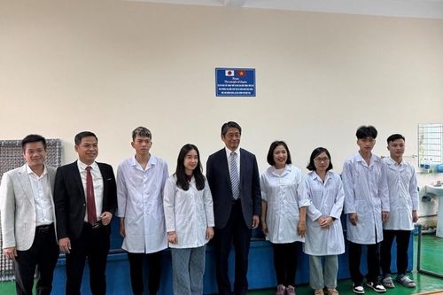 Nhật Bản hỗ trợ trang thiết bị đào tạo nghề nuôi trồng thủy sản cho Việt Nam
