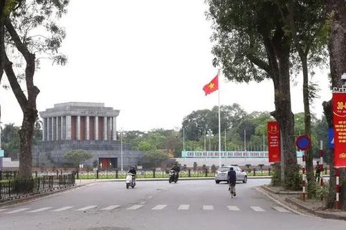 Điều chỉnh tổ chức giao thông quanh khu vực Lăng Bác