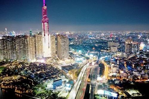 Xây dựng trung tâm tài chính từ ưu thế vượt trội