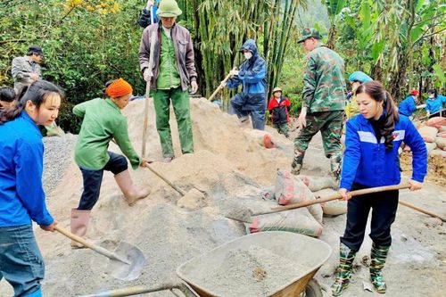 Sôi nổi hoạt động Tháng Thanh niên