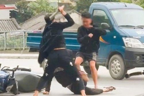 Sức khỏe hiện tại của nam thanh niên bị tấn công trên phố ở Thanh Hóa