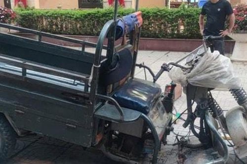 Hà Nội: Nhiều người dân cam kết tiêu hủy xe ba bánh tự chế
