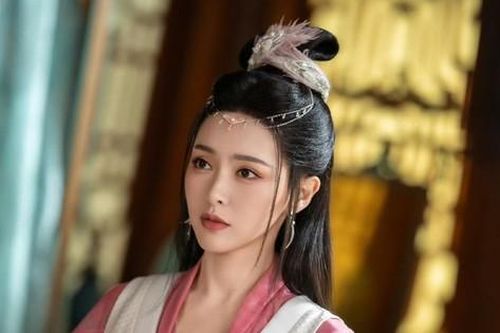 Khán giả quay lưng với 'Niệm Vô Song', kịch bản cũ hay Đường Yên 'hết duyên'?