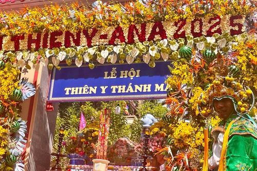 Lễ hội Am Chúa tại Khu di tích quốc gia Am Chúa tỉnh Khánh Hòa