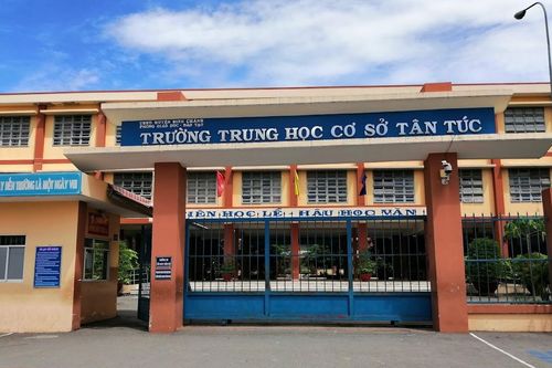 37 người ở TP.HCM nhập viện nghi bị ngộ độc sau ăn bánh mì