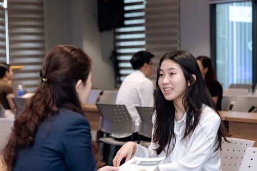 Hơn 5.000 cơ hội việc làm chất lượng cao được giới thiệu đến sinh viên