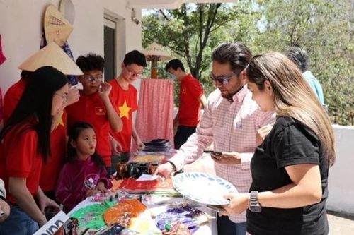 Sôi động ngày văn hóa Việt Nam tại thủ đô Mexico City, mở màn chuỗi sự kiện kỷ niệm 50 năm quan hệ ngoại giao