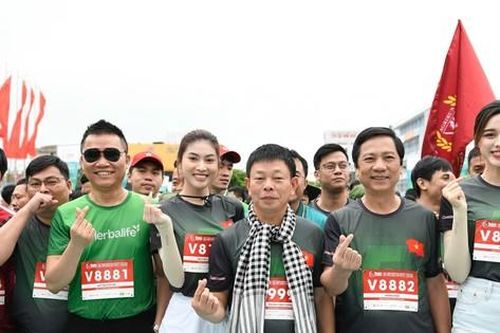 'Lần đầu trong lịch sử 37 năm, Hoa hậu Việt Nam đồng hành cùng Tiền Phong Marathon'