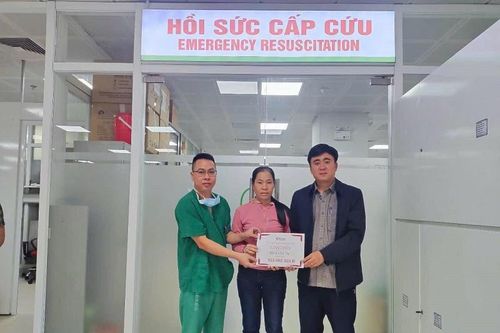 Bạn đọc giúp đỡ anh Đàm Văn Tư hơn 353 triệu đồng