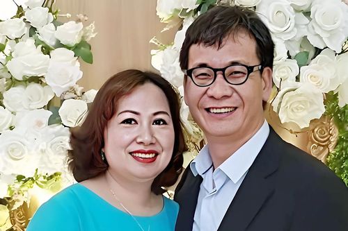 Lần hiếm hoi diễn viên Đức Khuê chia sẻ về người vợ anh luôn biết ơn