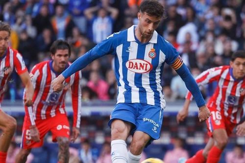 Atletico 'giương cờ trắng' với Barca, Real Madrid