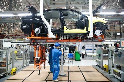 Ngành công nghiệp Đức trong vòng xoáy cạnh tranh – Bài 1: Sản lượng công nghiệp sụt giảm liên tiếp
