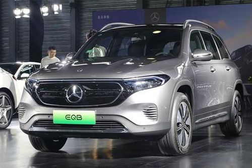 Mercedes triệu hồi xe điện do nguy cơ cháy pin