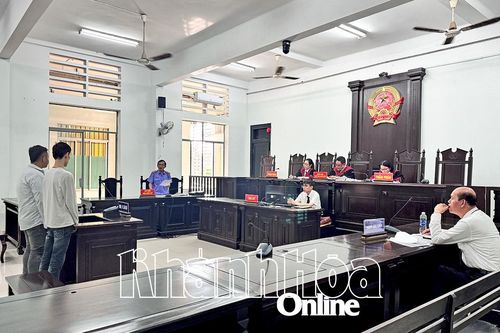 Vụ gây rối trật tự công cộng tại Nha Trang: Có dấu hiệu bỏ lọt người phạm tội