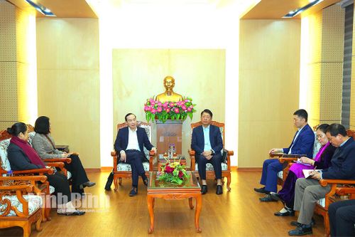 Lãnh đạo UBND tỉnh tiếp xã giao Đại sứ Việt Nam tại Vương quốc Bỉ