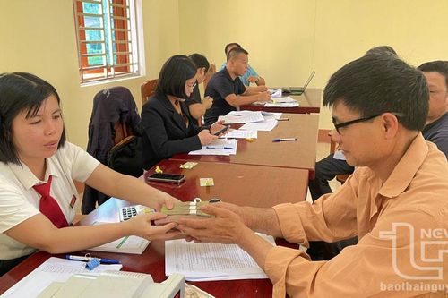 Định Hóa: Chi trả bồi thường cho các hộ bị ảnh hưởng bởi Dự án đường Hồ Chí Minh