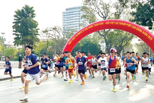 Tiếp tục đẩy mạnh phong trào thể thao phát triển