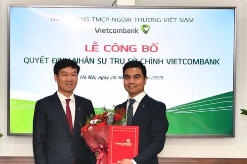 Bổ nhiệm Phó Giám đốc Ban Giao dịch thị trường tài chính toàn cầu Vietcombank