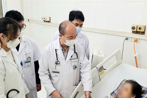 Tiêm phòng đầy đủ để phòng, chống viêm não mô cầu