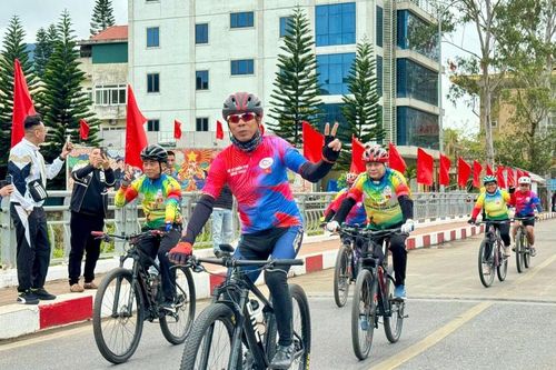 Quảng Ninh: 'Đạp xe qua biên giới, hữu nghị đồng hành' năm 2025