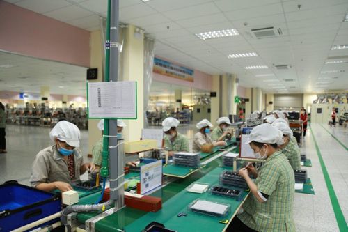Thu hút đầu tư nước ngoài khởi sắc