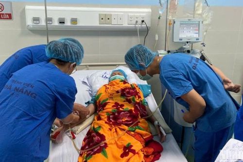 Bệnh viện Đà Nẵng thực hiện thành công ca ghép tế bào gốc tự thân
