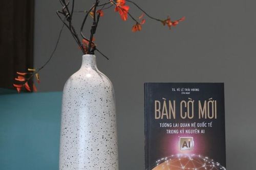 Ra mắt sách 'Bàn cờ mới: Tương lai quan hệ quốc tế trong kỷ nguyên AI'