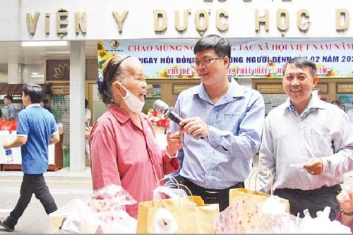 Nhân rộng những nghĩa cử cao đẹp