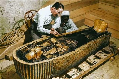 Chấn động cổ vật đánh thức thần linh trong lăng mộ pharaoh Ai Cập