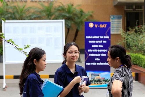 Chuyên gia phân tích nhiều lợi thế của bài thi V-SAT trong tuyển sinh
