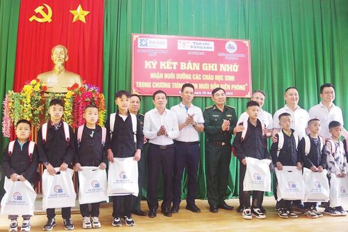 Chung tay cùng BĐBP ươm 'mầm xanh' cho tương lai