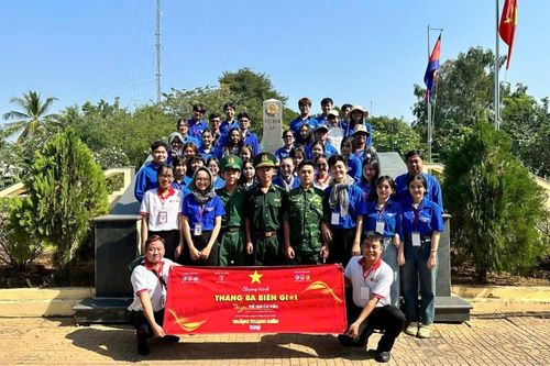 Nhiều hoạt động ý nghĩa, thiết thực trong 'Tháng Thanh niên', 'Tháng Ba biên giới'