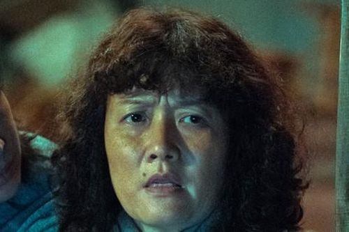Phim kinh dị 18+ có Vân Dung bị lật đổ