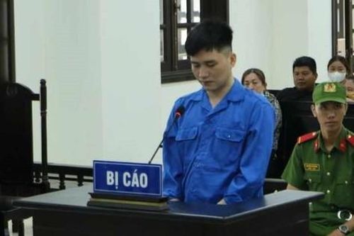 Vác dao gây án khi nghe tin chủ nợ quậy phá hàng quán của mẹ vợ