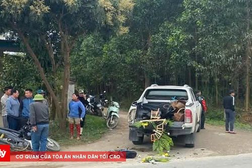 Xe máy tông xe bán tải, một học sinh tử vong