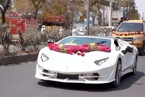 Đại gia 'độ' Honda Civic thành Lamborghini để dạo phố