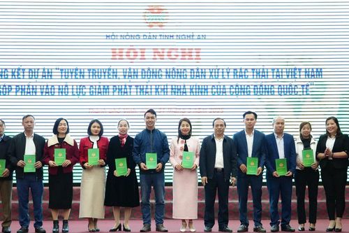 Nghệ An xây dựng hơn 10.000 mô hình xử lý rác thải
