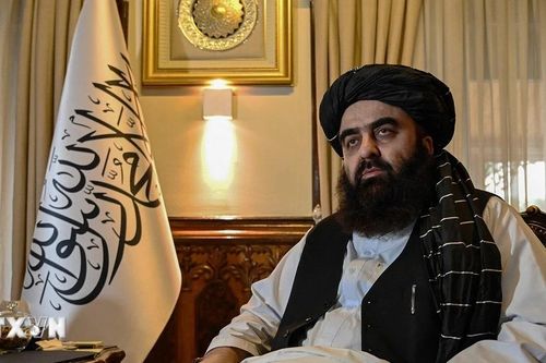 Tòa án tối cao Nga xem xét dỡ bỏ lệnh cấm Taliban
