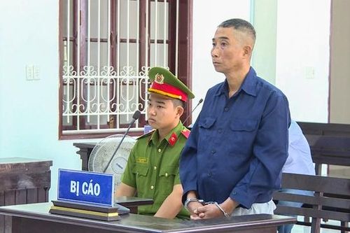 Đốt bạn nhậu tử vong vì ném bỏ đầu cá lóc, người đàn ông lãnh 9 năm tù