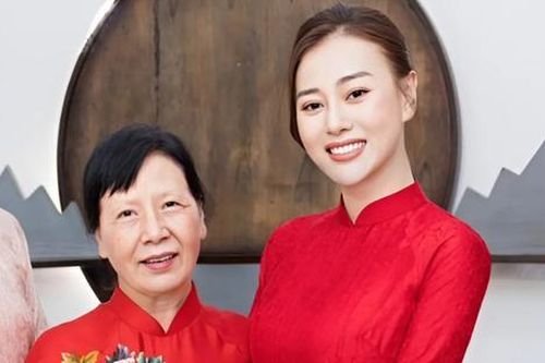 Rõ mối quan hệ của Phương Oanh với mẹ Shark Bình